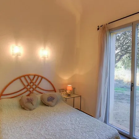 Le Renoso A * Monacia-d'Aullene